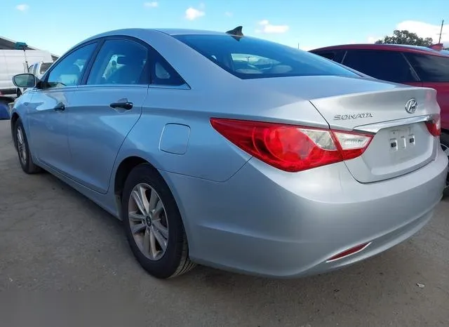 5NPEB4AC6DH648869 2013 2013 Hyundai Sonata- Gls 3