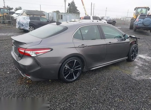 4T1B61HK8KU748070 2019 2019 Toyota Camry- Xse 4