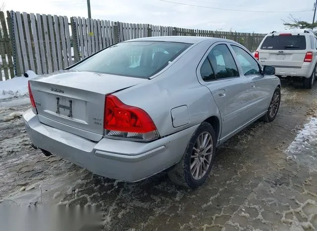 YV1RH592472637113 2007 2007 Volvo S60- 2-5T 4