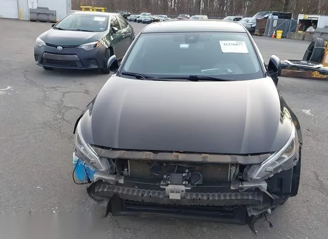 1N4BL4DW2KC133095 2019 2019 Nissan Altima- 2-5 SV 6