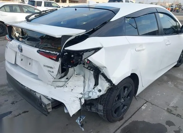 JTDKAMFU9M3131228 2021 2021 Toyota Prius- Xle 6