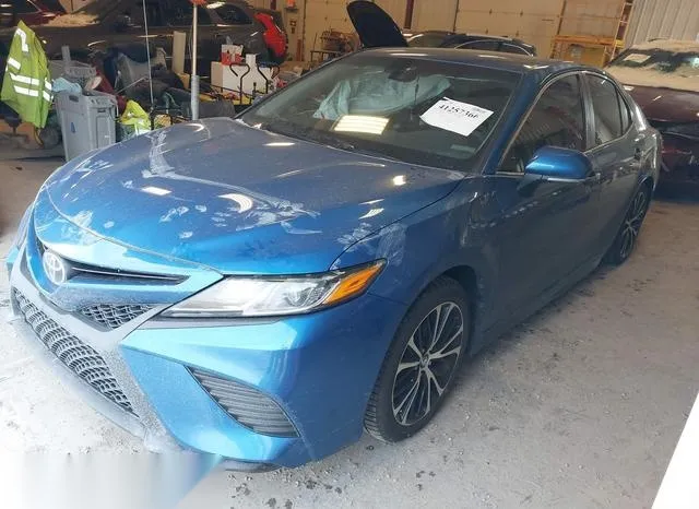 4T1B11HKXJU008971 2018 2018 Toyota Camry- SE 2