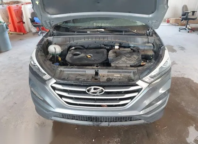 KM8J33A46JU633607 2018 2018 Hyundai Tucson- Sel 10