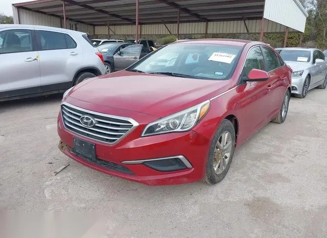 5NPE24AF6HH585773 2017 2017 Hyundai Sonata 2