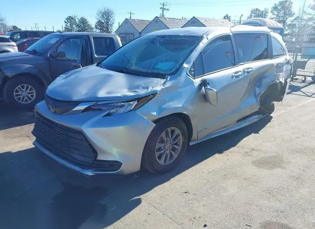 5TDKRKEC3MS044056 2021 2021 Toyota Sienna- LE 2