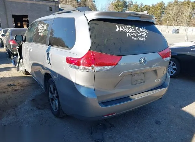 5TDYK3DC7CS213595 2012 2012 Toyota Sienna- Xle V6 8 Passenger 3