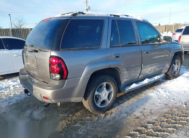 1GNDT13S252279675 2005 2005 Chevrolet Trailblazer- Ls/Lt 4