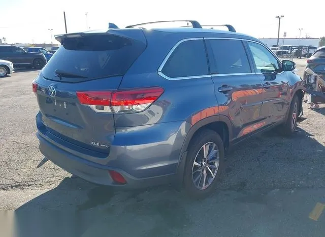 5TDJZRFH0KS993317 2019 2019 Toyota Highlander- Xle 4