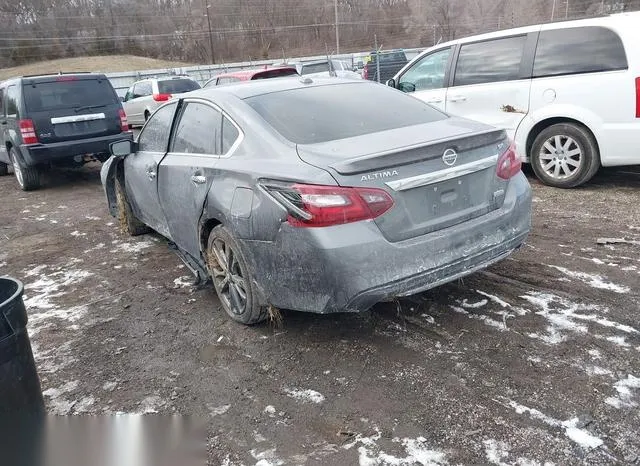 1N4AL3AP3JC159979 2018 2018 Nissan Altima- 2-5 SR 3