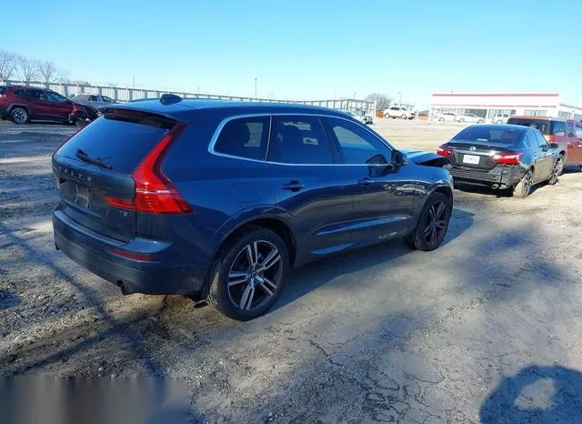 YV4102RK1J1076095 2018 2018 Volvo XC60- T5 Momentum 4