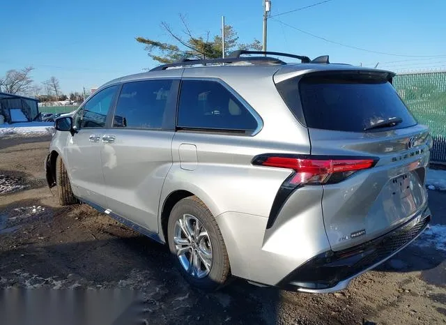 5TDXSKFC7MS027124 2021 2021 Toyota Sienna- Xse 3