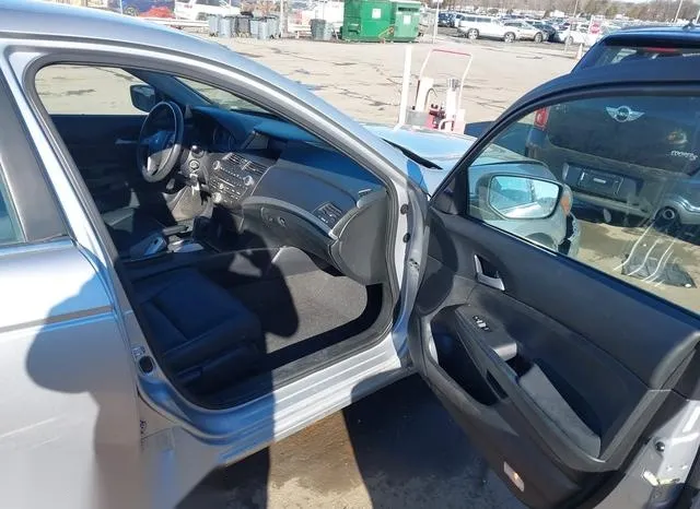 1HGCP2F64BA064136 2011 2011 Honda Accord- 2-4 SE 5