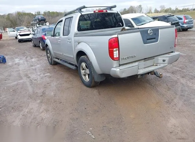 1N6AD07U07C437424 2007 2007 Nissan Frontier- LE 3