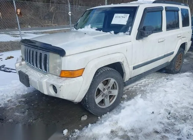 1J8HG48K18C140816 2008 2008 Jeep Commander- Sport 2