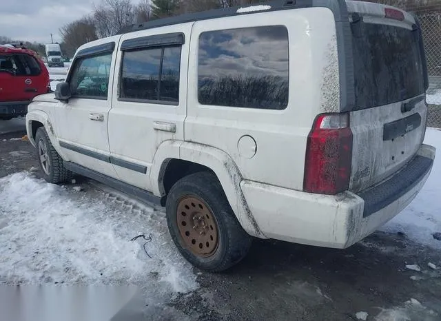 1J8HG48K18C140816 2008 2008 Jeep Commander- Sport 3