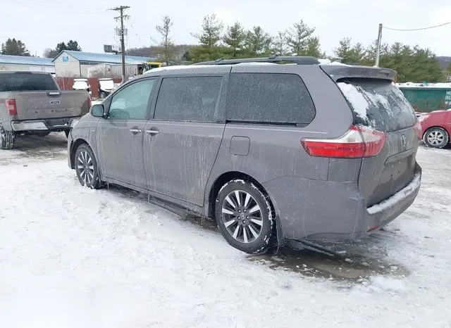 5TDJZ3DC3KS223214 2019 2019 Toyota Sienna- Le 7 Passenger 3