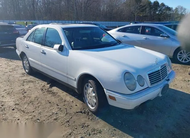 WDBJF82H0XX015778 1999 1999 Mercedes-Benz E 320- Awd 1