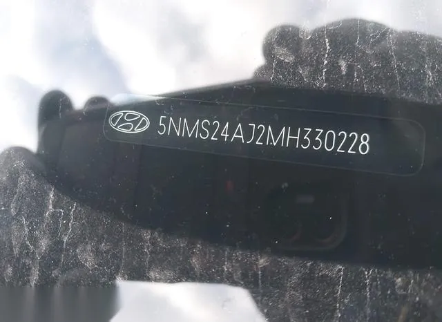 5NMS24AJ2MH330228 2021 2021 Hyundai Santa Fe- Sel 9