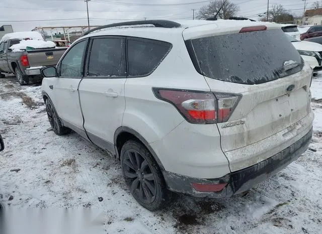 1FMCU9GD0HUC46190 2017 2017 Ford Escape- SE 3