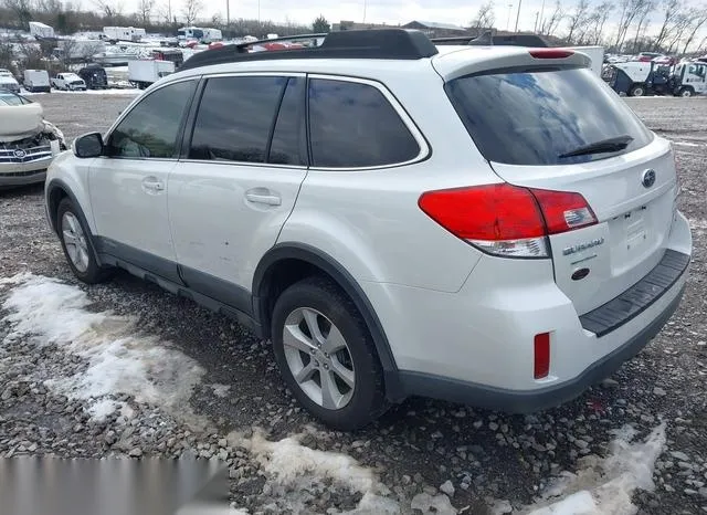 4S4BRCMCXE3231171 2014 2014 Subaru Outback- 2-5I Limited 3