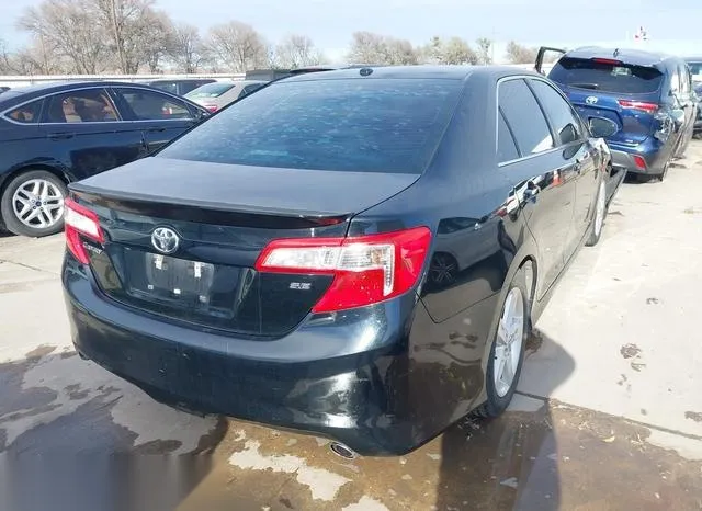 4T1BF1FKXEU863857 2014 2014 Toyota Camry- SE 4