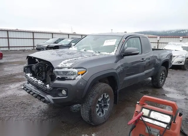 3TYSZ5AN5NT083522 2022 2022 Toyota Tacoma- Trd Off Road 2