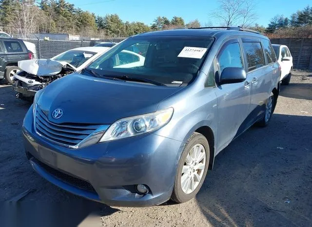 5TDDZ3DC8HS182553 2017 2017 Toyota Sienna- Xle/Limited 2