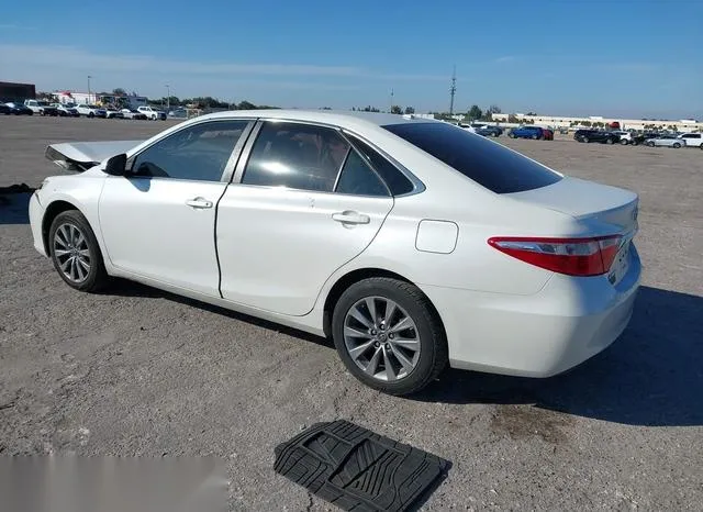 4T1BF1FK2HU418422 2017 2017 Toyota Camry- Xle 3