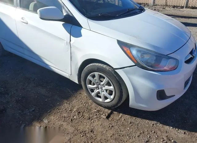 KMHCT4AE3DU427835 2013 2013 Hyundai Accent- Gls 6