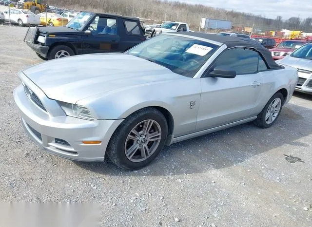 1ZVBP8EM2D5239439 2013 2013 Ford Mustang- V6 2