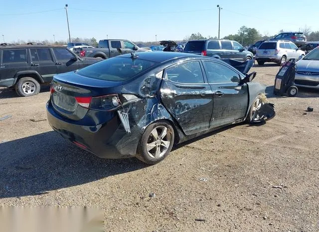 5NPDH4AEXDH425052 2013 2013 Hyundai Elantra- Gls 4