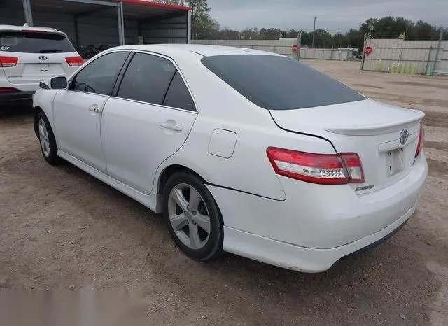 4T1BF3EK5AU575171 2010 2010 Toyota Camry- SE 3