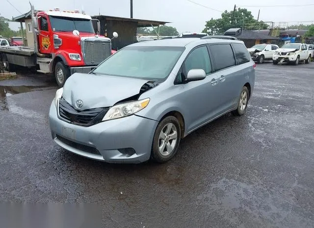 5TDKK3DC1DS357909 2013 2013 Toyota Sienna- Le V6 7 Passenge 2