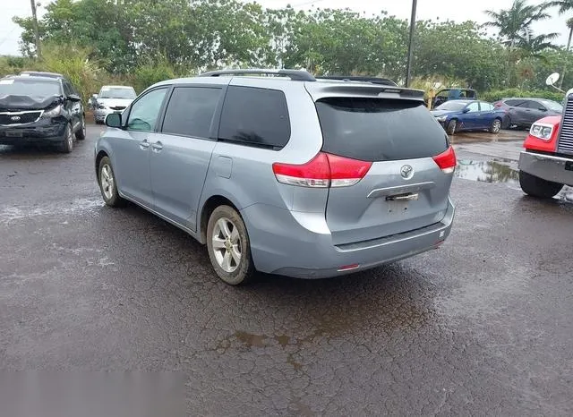 5TDKK3DC1DS357909 2013 2013 Toyota Sienna- Le V6 7 Passenge 3