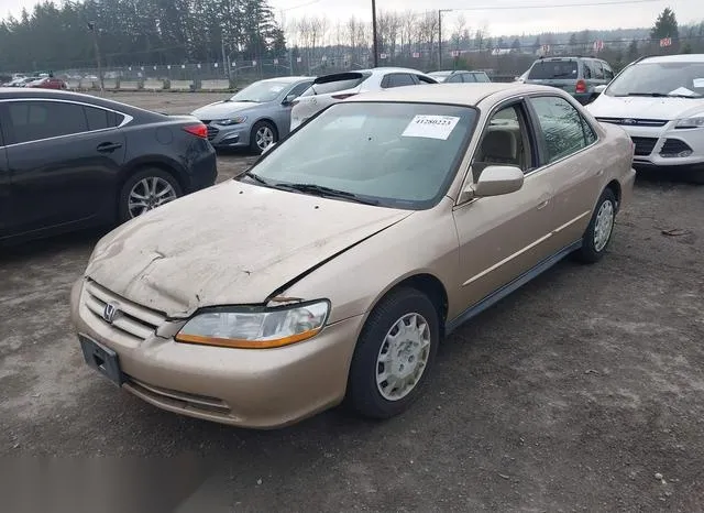 1HGCG66551A140198 2001 2001 Honda Accord- 2-3 LX 2