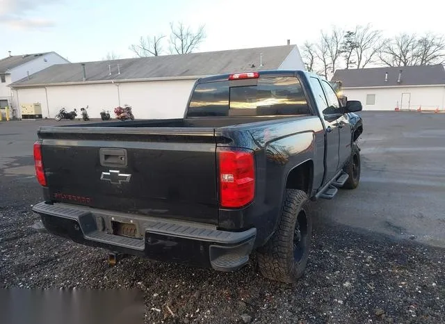 1GCVKREH3HZ356498 2017 2017 Chevrolet Silverado 1500- 2LT 4