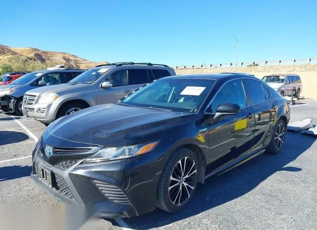 4T1B21HKXJU007932 2018 2018 Toyota Camry- Hybrid SE 2