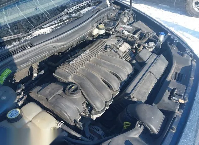 YV1MW382952082033 2005 2005 Volvo V50- 2-4I 10