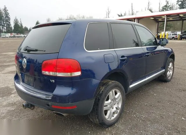 WVGZM77L05D076639 2005 2005 Volkswagen Touareg- V8 4