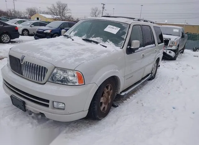 5LMFU285X6LJ28062 2006 2006 Lincoln Navigator- Luxury/Ultimate 2