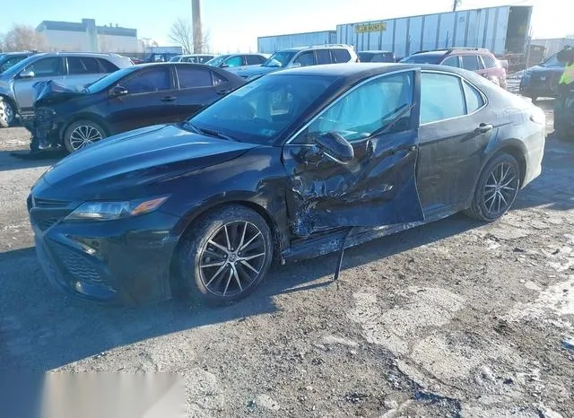 4T1G11AK1RU852358 2024 2024 Toyota Camry- SE 2