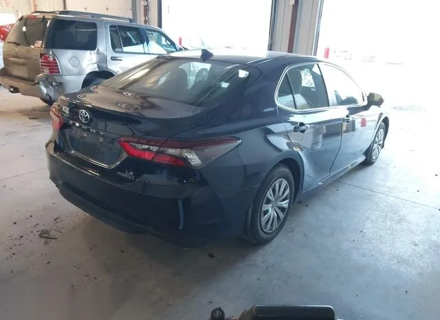 4T1C31AKXNU597650 2022 2022 Toyota Camry- Le Hybrid 4