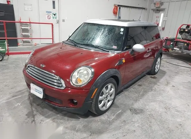 WMWML33579TX36198 2009 2009 Mini Cooper- Clubman 2