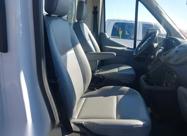 1FDYR5ZM8JKA80564 2018 2018 Ford Transit-250 Cab 8