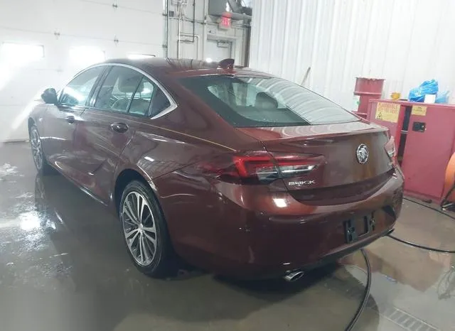 W04GP6SX1J1088604 2018 2018 Buick Regal- Sportback Essence 3