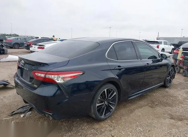 4T1B61HKXJU552694 2018 2018 Toyota Camry- Xse 4