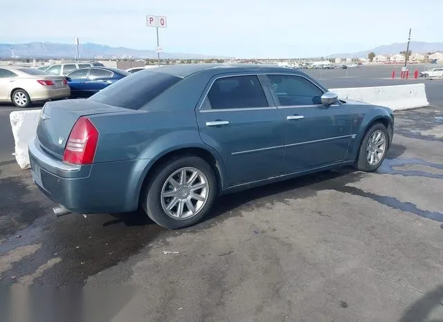 2C3AA63H85H524414 2005 2005 Chrysler 300C 4