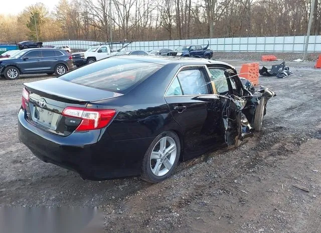 4T1BF1FKXEU331122 2014 2014 Toyota Camry- SE 4