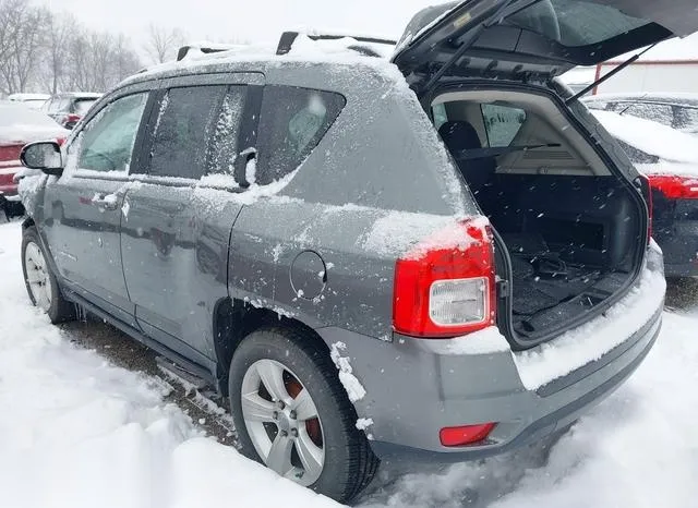 1J4NT1FA5BD261018 2011 2011 Jeep Compass 3