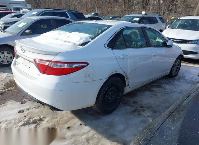 4T1BF1FK3FU051074 2015 2015 Toyota Camry- SE 4